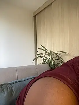 Alexia 24 online show from July 24, 2026, 10:30 pm