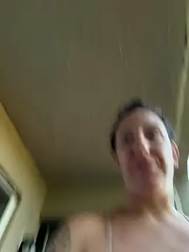 sweetsirenn online show from July 17, 2026, 1:07 pm