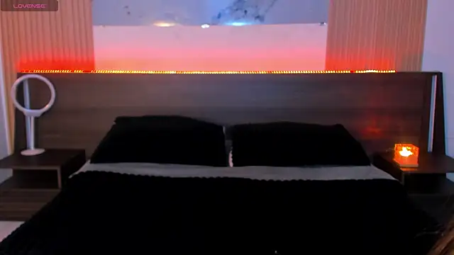 samanthaa moon online show from June 27, 2026, 8:36 pm