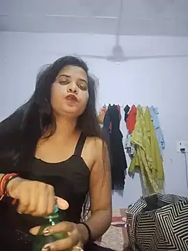cute radhikaa online show from July 18, 2026, 5:39 pm