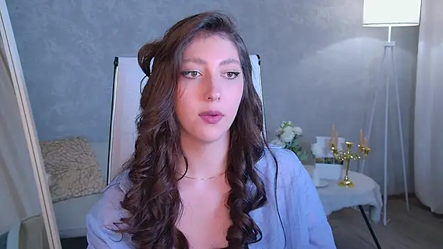 Mary Miiller online show from May 16, 2026, 10:36 am
