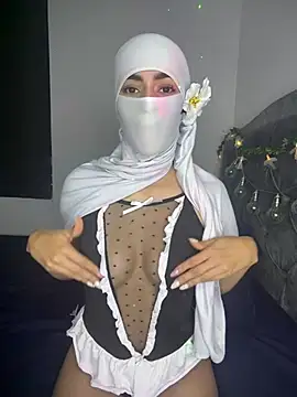  Zahiira  online show from July 26, 2026, 1:47 am