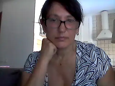 Elena48324 online show from August 2, 2026, 8:57 am