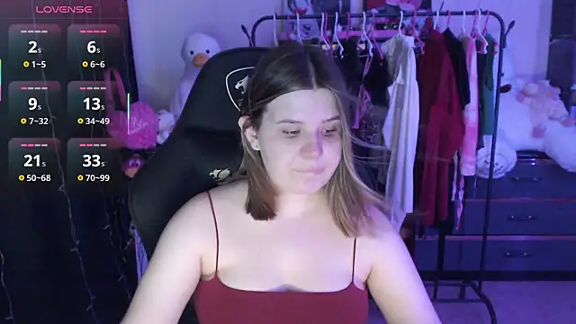 AmyVibess online show from July 24, 2026, 8:29 pm