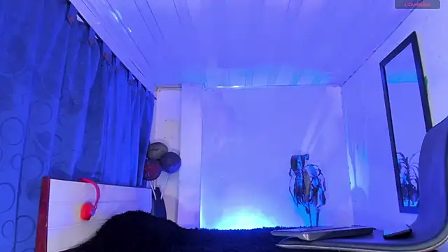 nazareth bigcocksexy online show from July 29, 2026, 10:52 pm