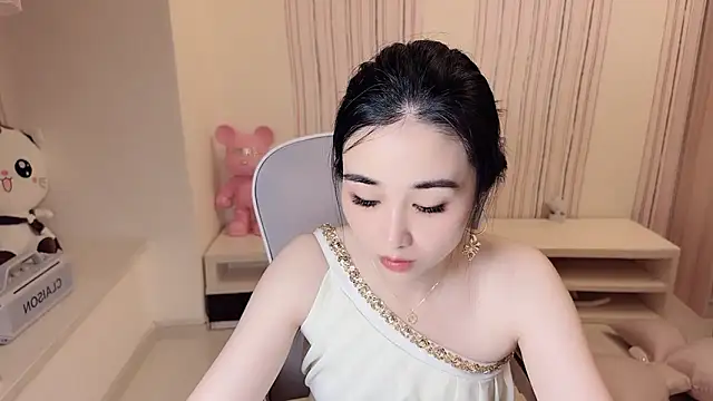 Purple-meng online show from June 29, 2026, 11:54 am