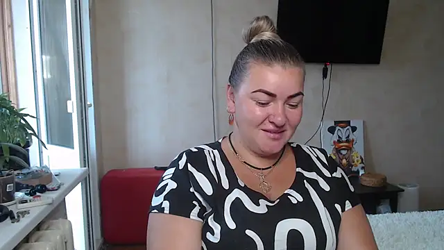 NikaSkylink online show from July 17, 2026, 5:03 am