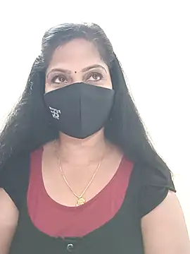 shivani27 online show from June 6, 2026, 5:50 pm