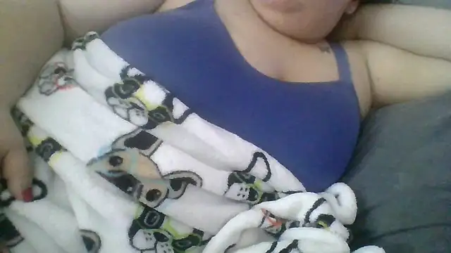sarahcakes223 online show from June 20, 2026, 5:27 pm