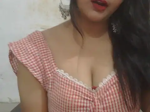POOJA 199 online show from June 4, 2026, 4:18 am