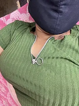 Priyajaanbaby online show from July 14, 2026, 1:52 am