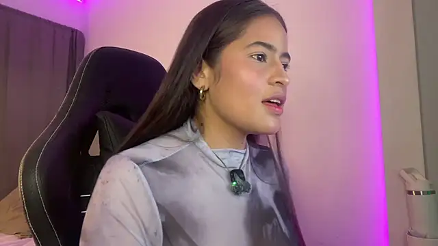 lexie gray2 online show from July 24, 2026, 1:53 pm