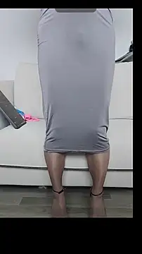 Pantyhosesissy  online show from December 20, 2025, 5:25 am