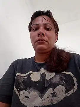 dyjaA online show from May 6, 2026, 11:15 am