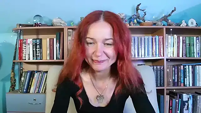 Foxilady357 online show from April 25, 2026, 1:36 pm