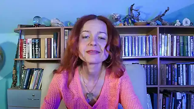 Foxilady357 online show from April 30, 2026, 1:39 pm
