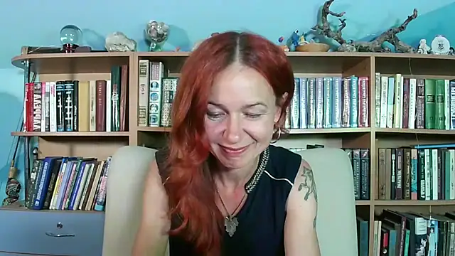 Foxilady357 online show from July 6, 2026, 1:52 pm