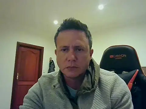 TroyDieselXXX online show from July 29, 2026, 6:17 pm