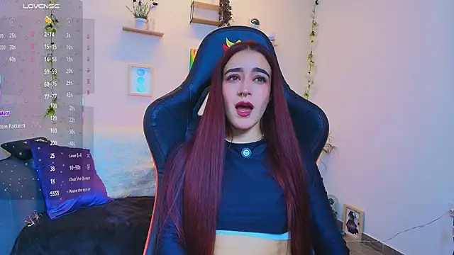 ViolethRosse online show from July 7, 2026, 1:04 pm