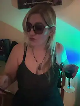 Granlady7 online show from April 25, 2026, 6:38 am