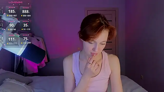  Elen Lilith  online show from July 17, 2026, 7:52 pm
