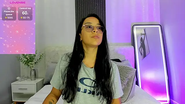 Snapshot of zoe_martins_ chatting on July 21, 2026, 5:26 pm zoe martins online show from July 21, 2026, 5:26 pm