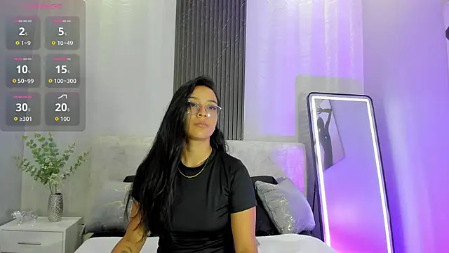 Snapshot of zoe_martins_ chatting on July 23, 2026, 5:33 pm zoe martins online show from July 23, 2026, 5:33 pm