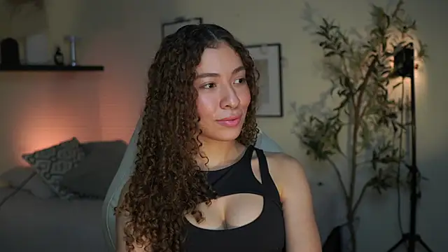 isabella-garcia- online show from July 22, 2026, 11:51 pm