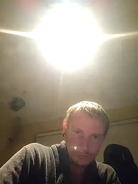 piercingpik online show from May 14, 2026, 10:16 pm