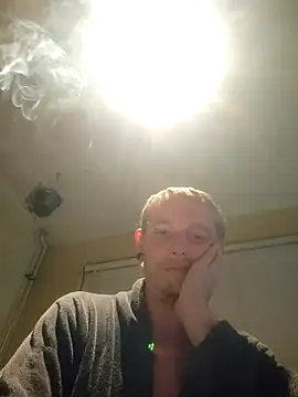 piercingpik online show from May 18, 2026, 9:53 pm
