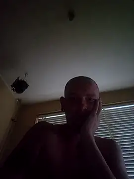 piercingpik online show from May 26, 2026, 7:43 pm