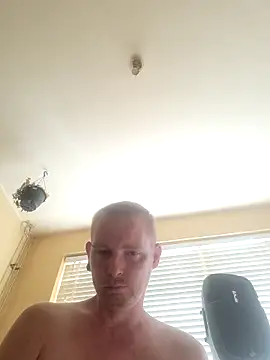 piercingpik online show from June 30, 2026, 7:53 am