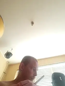 piercingpik online show from July 5, 2026, 9:27 am