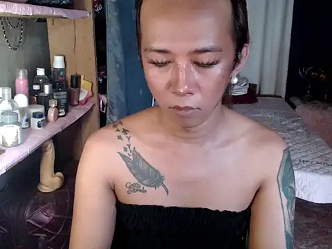 letsplaybeb online show from June 17, 2026, 4:04 am