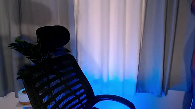 nathaliehardcore1x online show from June 19, 2026, 5:39 pm