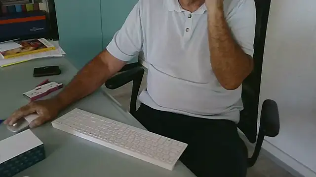 Bsxmaturo61 online show from June 22, 2026, 12:46 pm