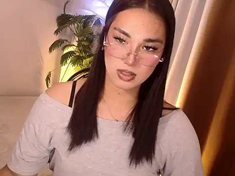 magnificent kitana online show from July 25, 2026, 9:23 pm
