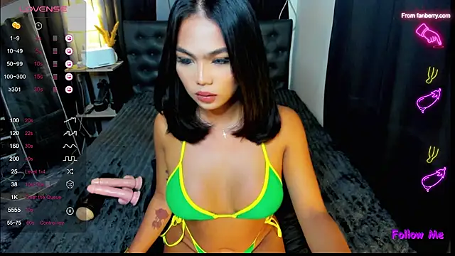 ScarletgraysonX online show from July 15, 2026, 7:52 pm