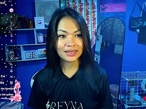 urgirljane online show from July 25, 2026, 10:18 pm
