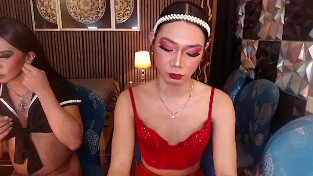BigCockMaxineTS online show from July 13, 2026, 7:55 am