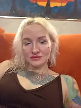 KateMonroe online show from May 9, 2026, 9:53 pm