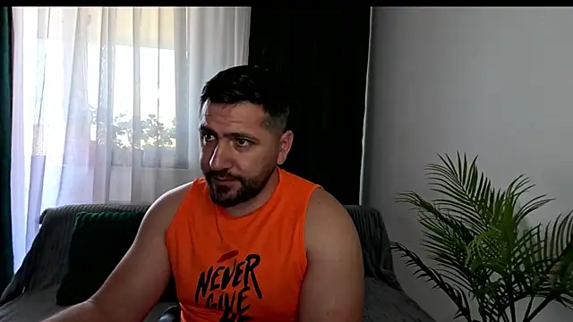 Gold Alpha Boy online show from June 26, 2026, 6:51 am