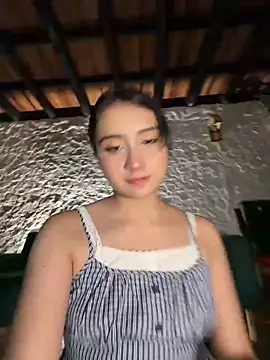 kaori 77 online show from May 24, 2026, 5:23 am
