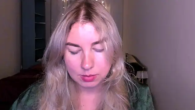 NancySanders online show from July 8, 2026, 9:19 pm