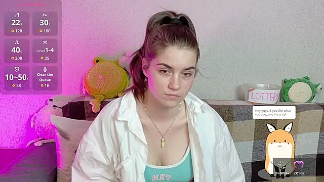 ElzaBlis online show from July 16, 2026, 3:07 pm