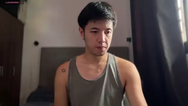 Snapshot of Addictiveboi chatting on July 17, 2026, 4:08 am Addictiveboi online show from July 17, 2026, 4:08 am