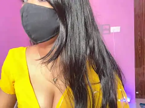 Neha18 online show from June 8, 2026, 5:24 pm