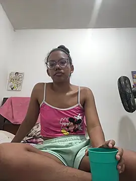 Valen1800 online show from July 22, 2026, 2:14 am