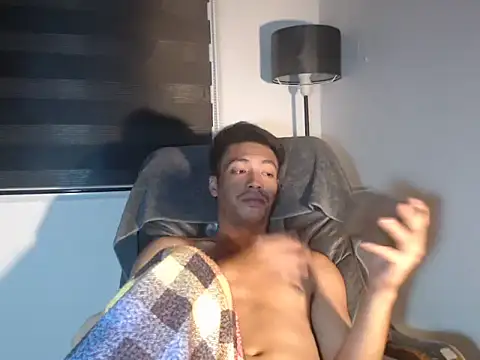 Asian gregor online show from February 28, 2026, 6:20 pm