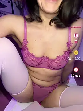sonyaxbelle online show from April 28, 2026, 8:47 pm